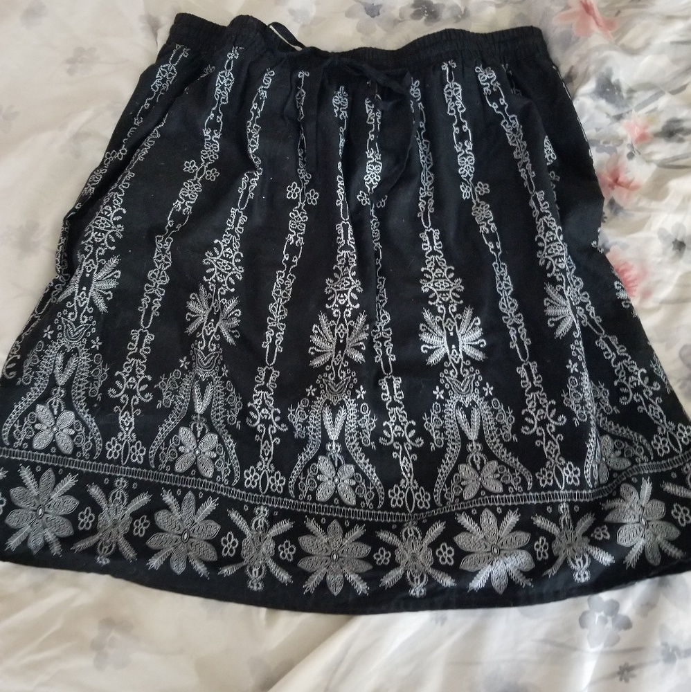 skirt by axcess liz clairborn